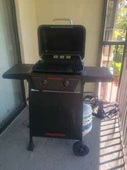 un asador a gas