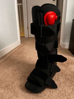 Walking boot