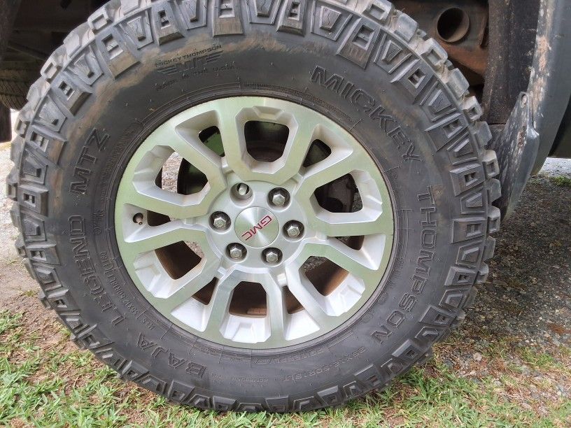 Mickey Thompson Baja Legend Mtz 35x12.5R18