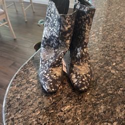 Women Boots