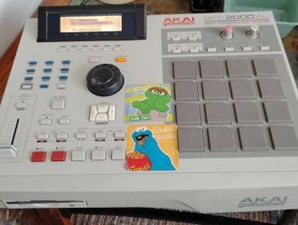 Akai MPC2000 xl Drum machine