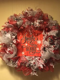 Holiday wreath