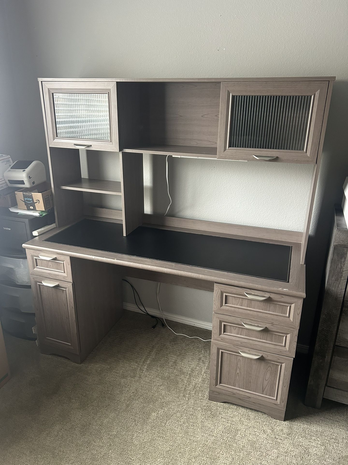 Office Desk And Hutch