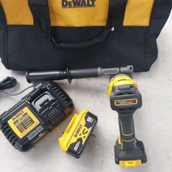 DEWALT HAMMER DRILL 20V LITHIUM BRUSHLESS FLEXVOLT ADVANTAGE WITH BATTERY AND CHARGER 