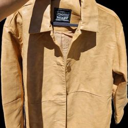 *BRAND NEW* Levi's Oversized Faux Leather Jacket