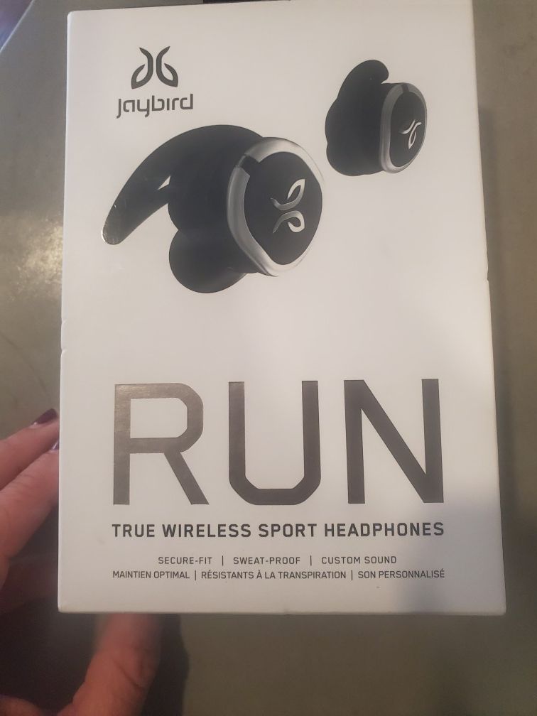 Jaybird Run True Wireless Sport Headphones brand new in box