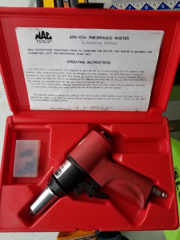 MAC TOOL AIR HYDRAULIC RIVET GUN KIT APR175K MADE U.S.A for Sale in