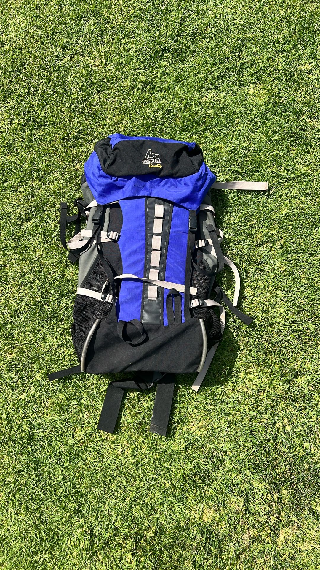 Gregory Gravity Blue/Black Outdoor Hiking Backpack Size Medium