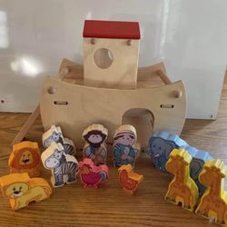 Noah's ark Wooden Play Set 