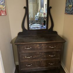 Antique Dresse
