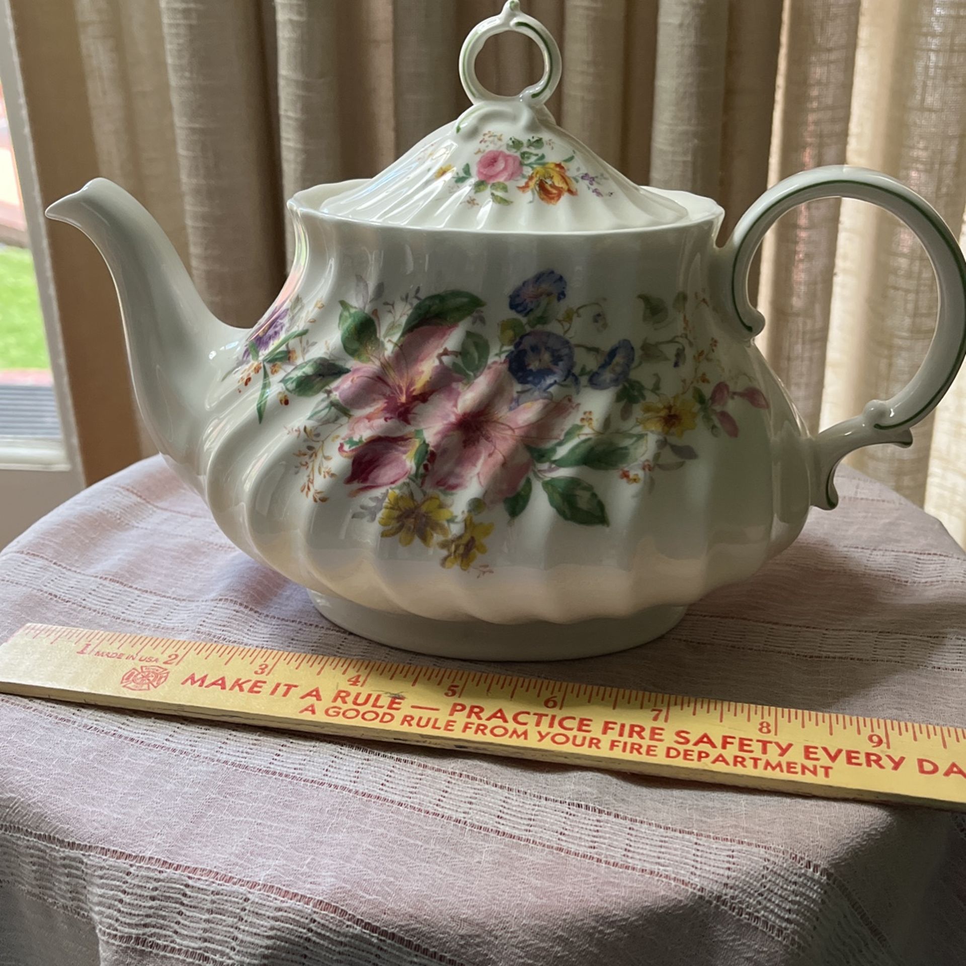 Royal Doulton Tea Pot  From England