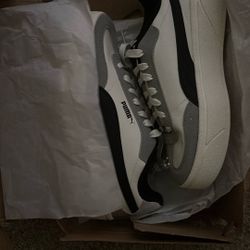 Woman's Fashion Sneakers Puma Club II Era Shine Platform Sneaker