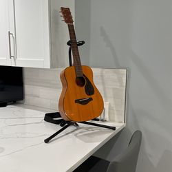 Yamaha FG Junior JR1