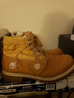Mens timberlands size 9.5