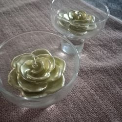 2 Gold Rose Candles In Glass Holders