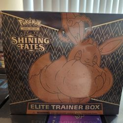 Pokemon Cards - Shining Fates Elite Trainer Box