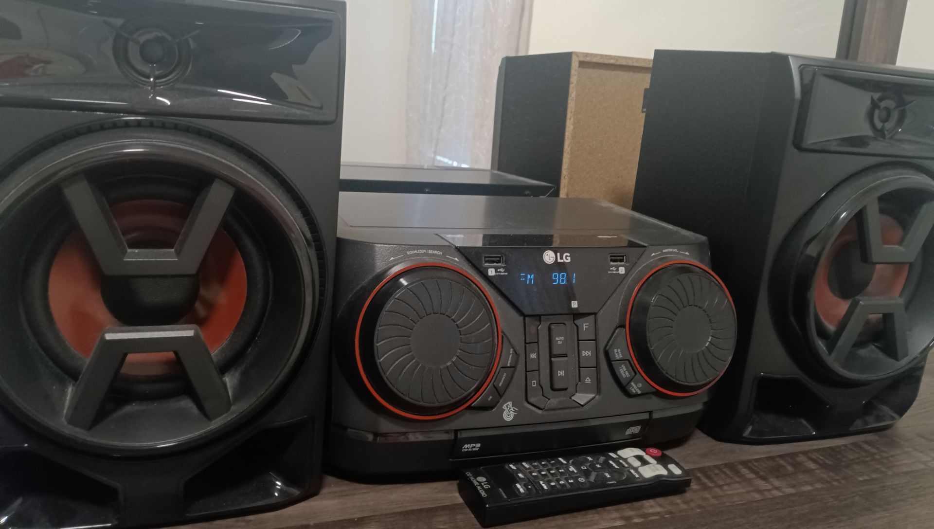 Stereo