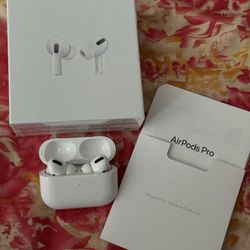 AirPods Pro (Brand New)