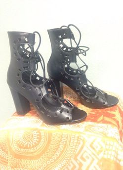 Lace up open toe shoes size 7.5