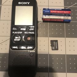 Excellent Sony ICD-PX333 Digital Voice Recorder 4GB MP3 Player w/ 32 GB SD card