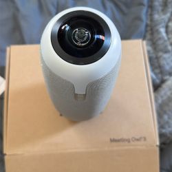 Meeting owl 3