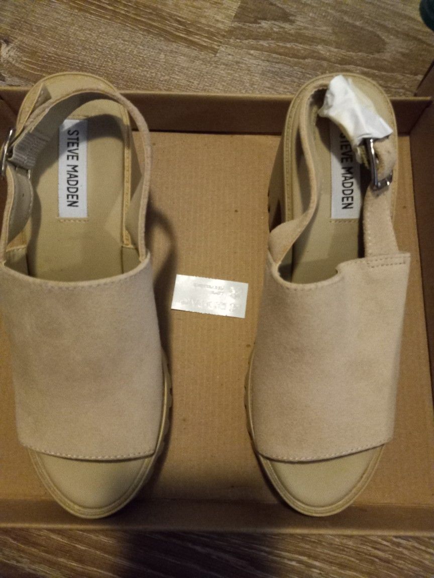 Steve Madden Tan Block Heel Sandals