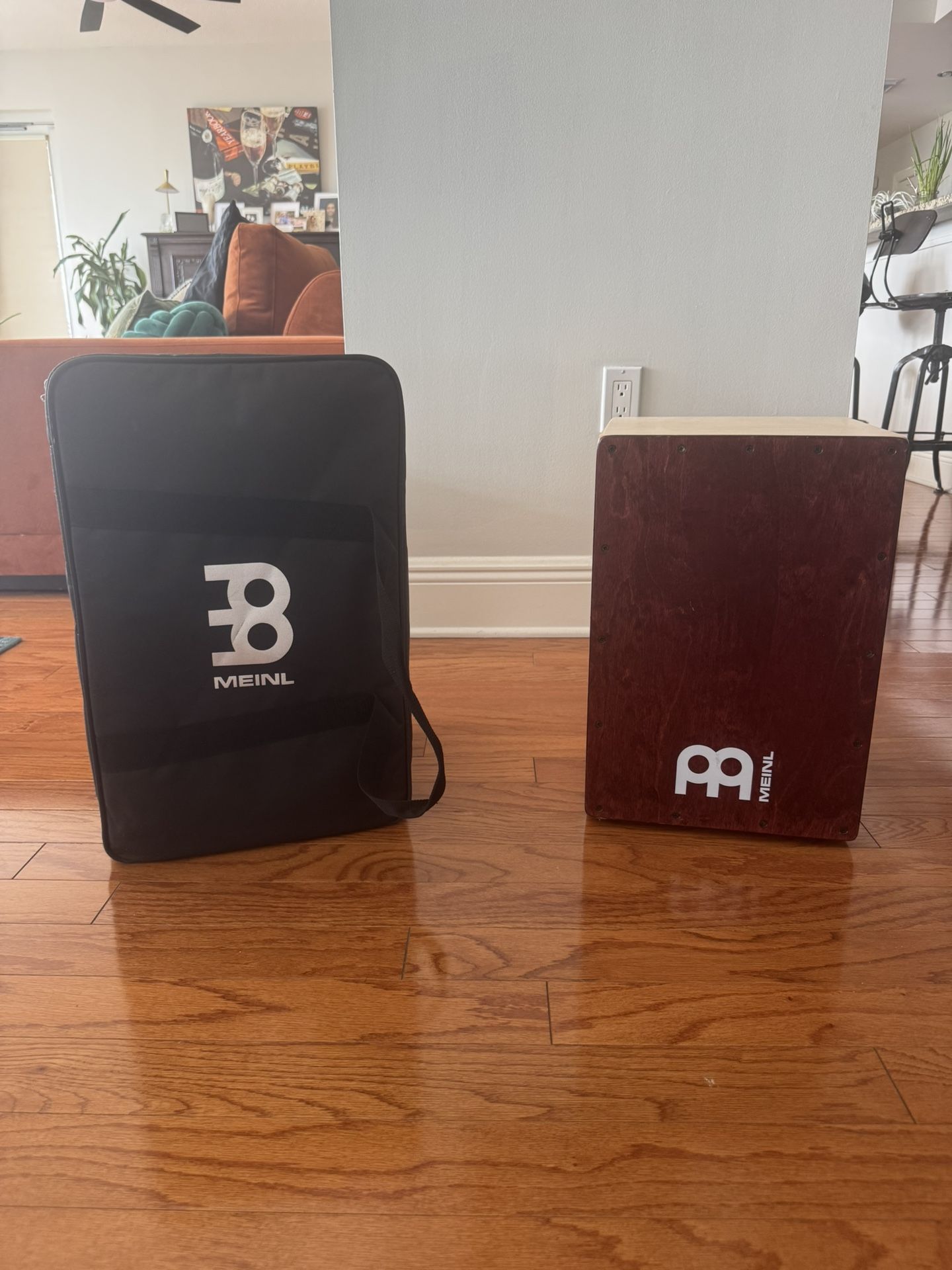 MEINL wooden cajon with case