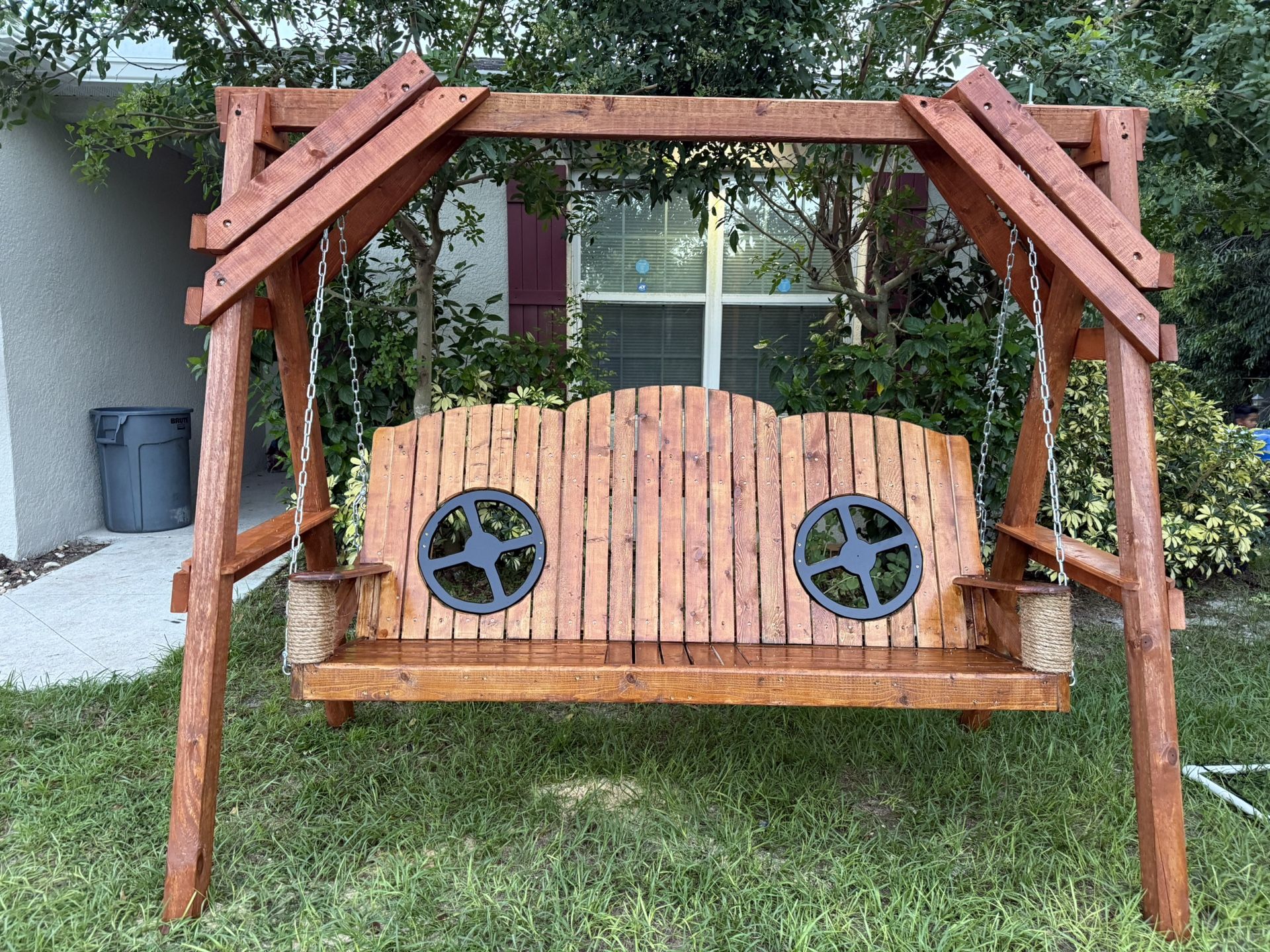 Tables, benches, chairs, Tiki bar, swings etc. let me know what you have in mind and I'll help you🪵🪾💎📲