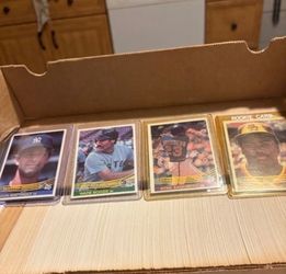 1984 DONRUSS  SET  Mattingly   Rookie MINT