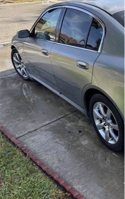 G35 driver door