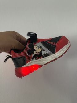 MICKEY LIGHT UP SHOES
