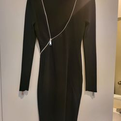 Woman black dress size Small