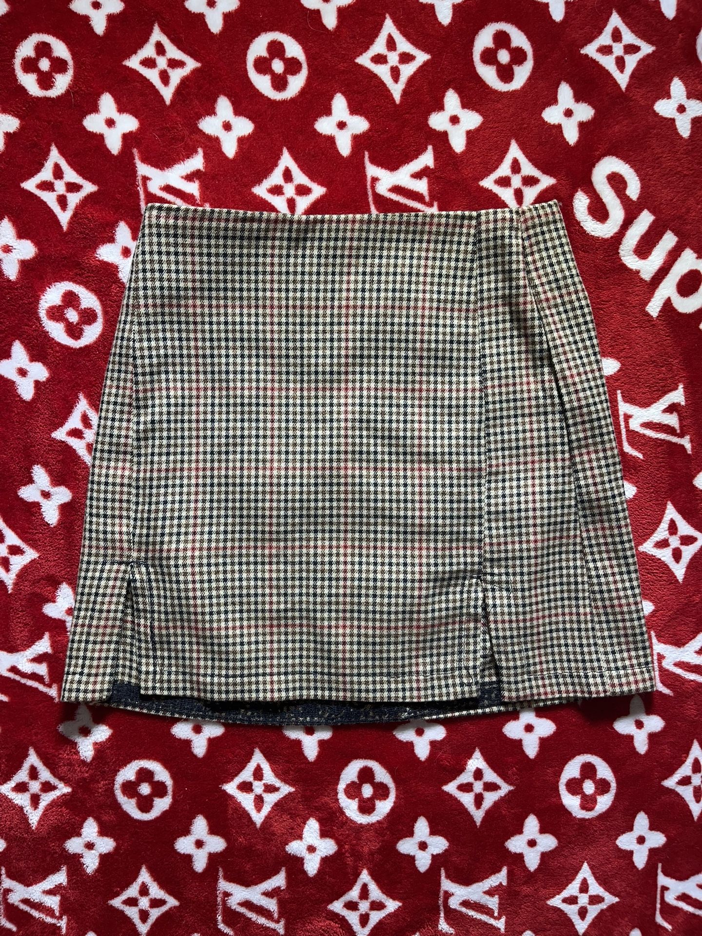 Brandy Melville John Galt Skirt XS