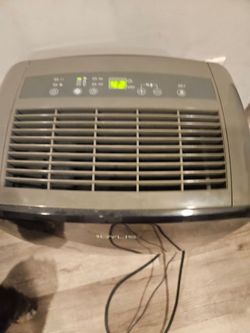 IDYLIS Dehumidifier – $60