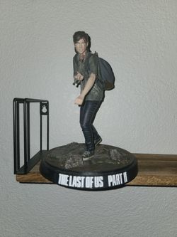 The Last Of Us 2 Ellie With Bow Deluxe Figure