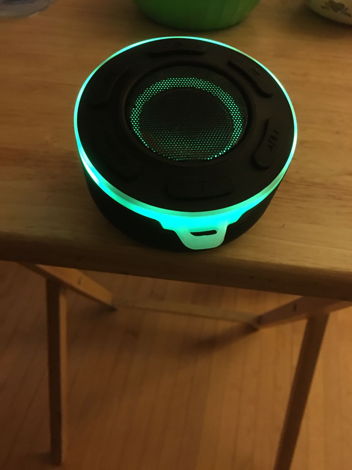 Round Colored Bluetooth Speaker