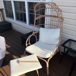 Egg Chair With Footstool