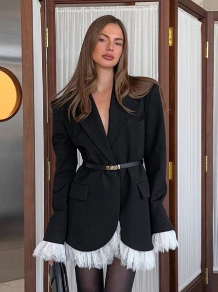 V-neck lace royal sister style black temperament small suit jacket for women