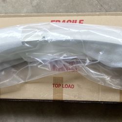 Brand New Infiniti G37 Rear Spoiler