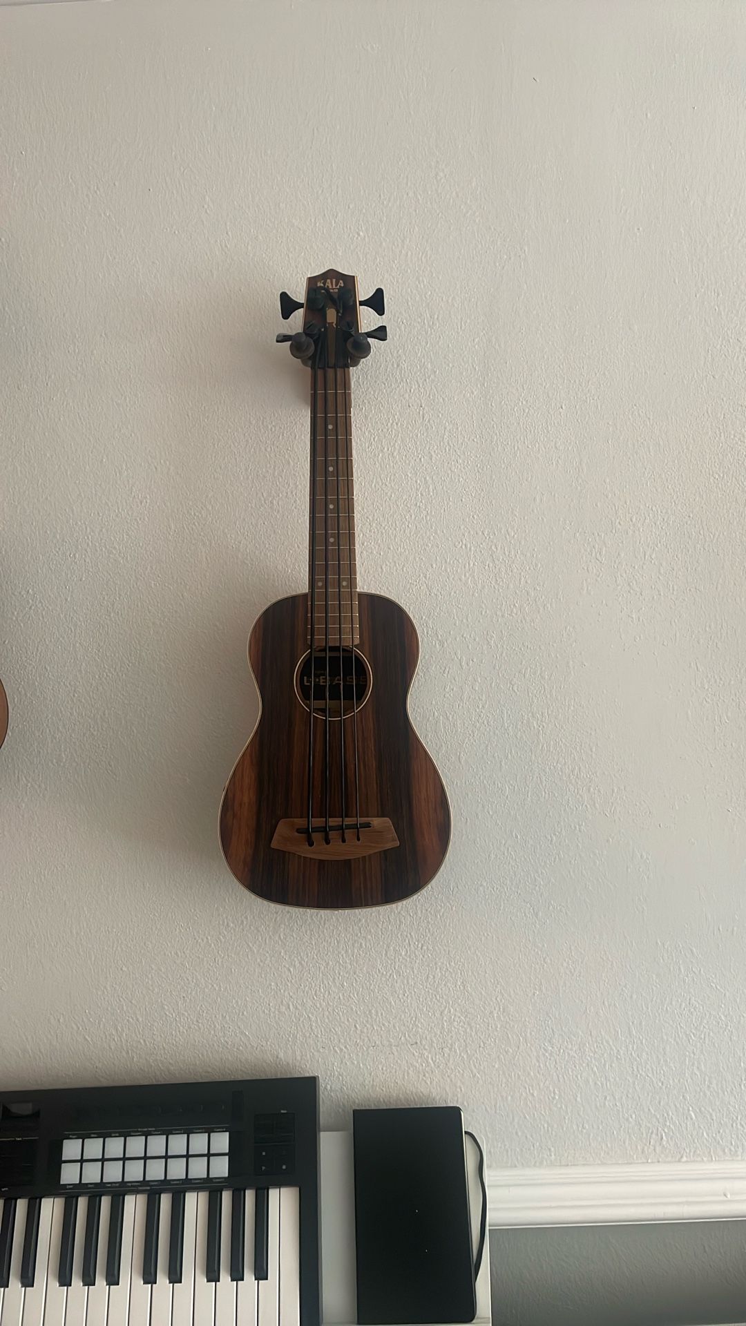 Ubass