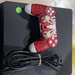 PS4 slim with controller