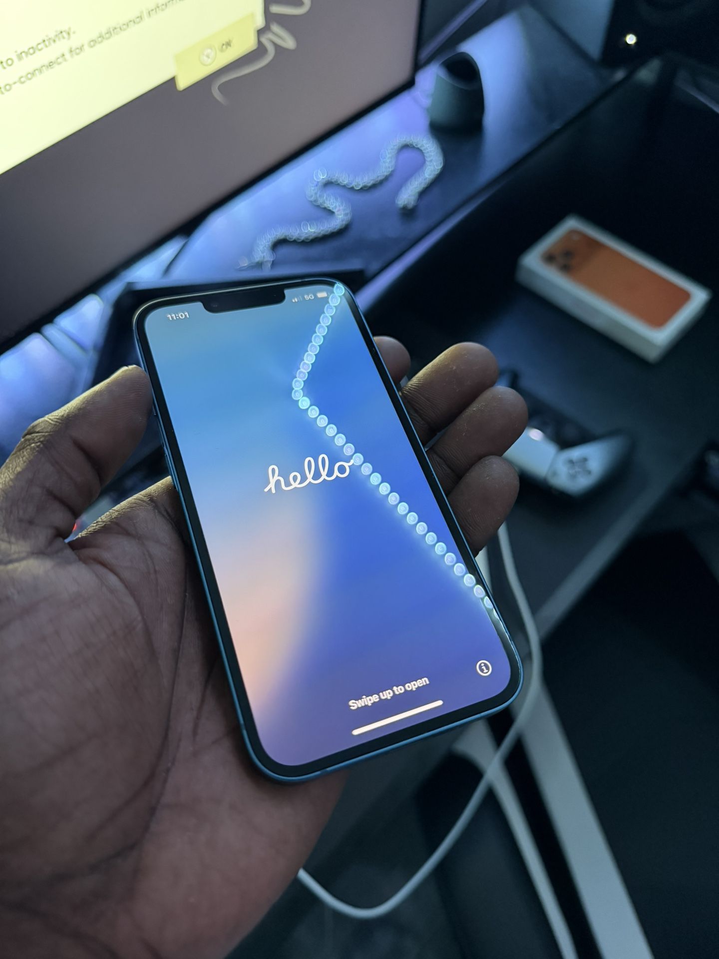 iPhone 13 128 GB Unlocked Blue