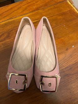 7 1/2 pair of flat