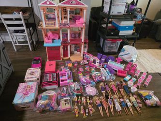 HIGE BARBIE LOT