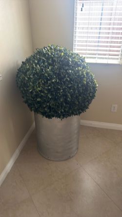 Decoration bush
