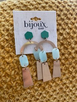 Bijoux Bar Statement Drop Earrings