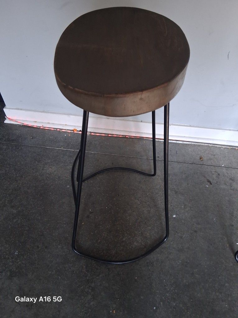 3pc. Urban Port Natural Wood & Black 25in. Bar Stools