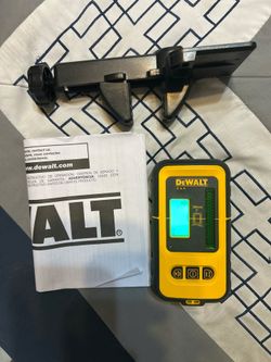 DeWalt DW0892G 330 ft Green Laser Line Detector