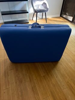 Massage Table Portable