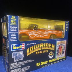 Revell Lowrider Magazine 65 Chevy Impala SS Convertible Metal Body 1:25 scale